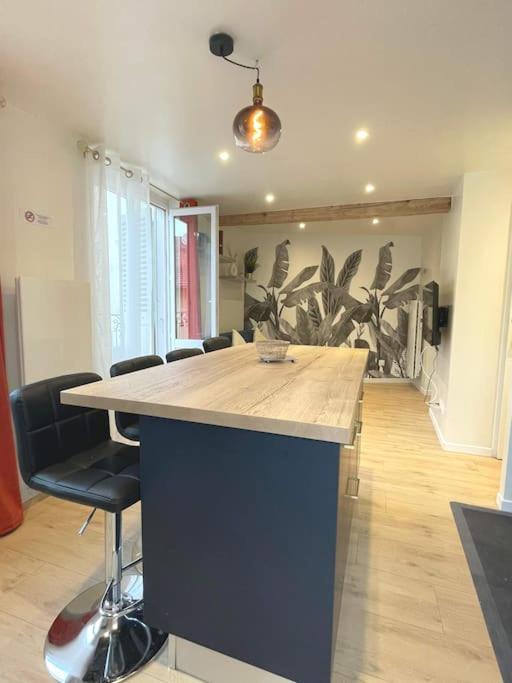 Appartement Luxueux T2 Lumineux Unique Saint Claude Extérieur photo